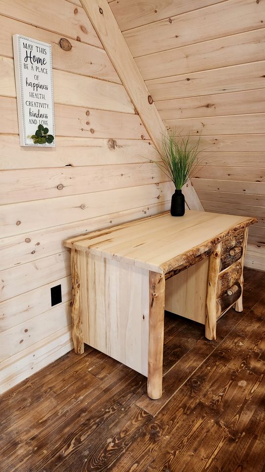 Secluded Wooden Cabin with Fire Pit, Barbecue and Hot-tub in Campbellsville, Kentucky