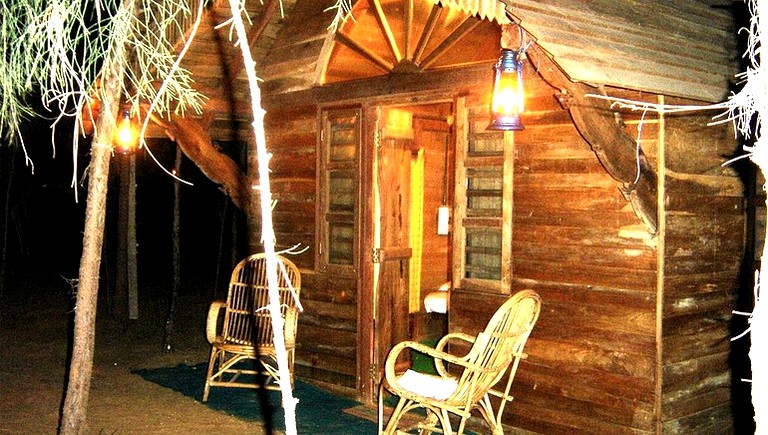 Cabins (Karwar, Karnataka, India)