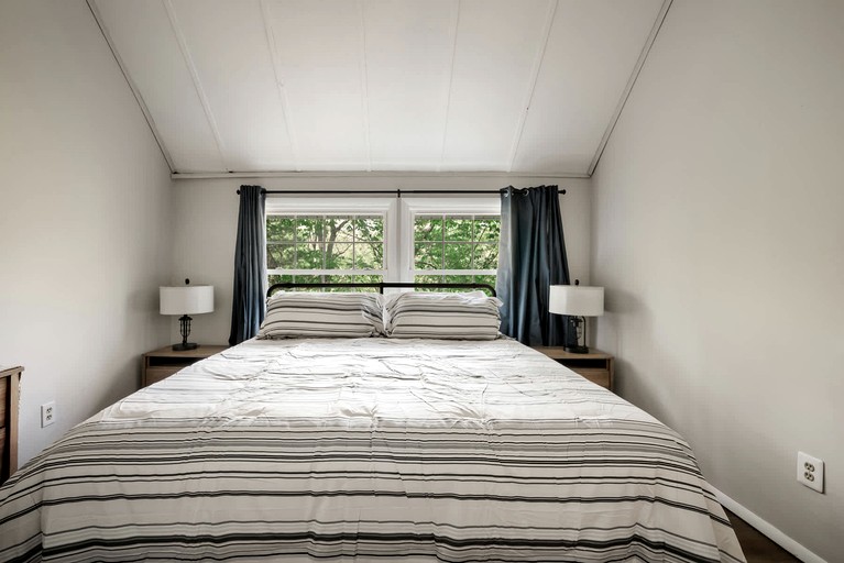 Cabins (United States of America, Gerrardstown, West Virginia)