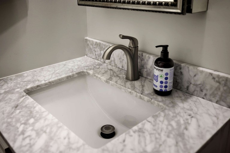 Cabins (United States of America, Gerrardstown, West Virginia)