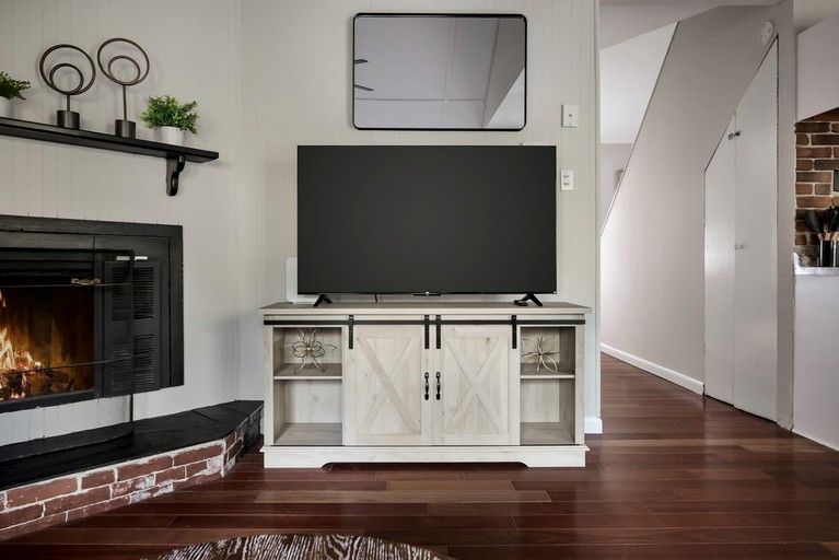 Cabins (United States of America, Gerrardstown, West Virginia)