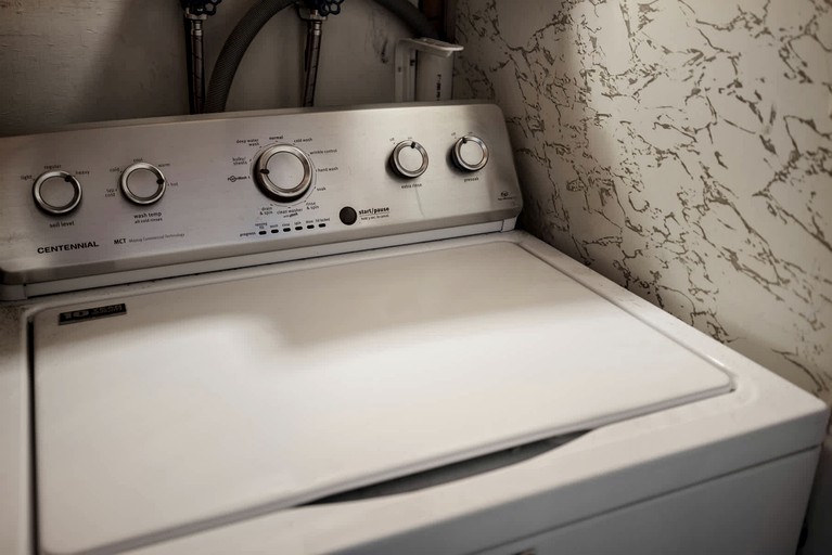 Cabins (United States of America, Gerrardstown, West Virginia)