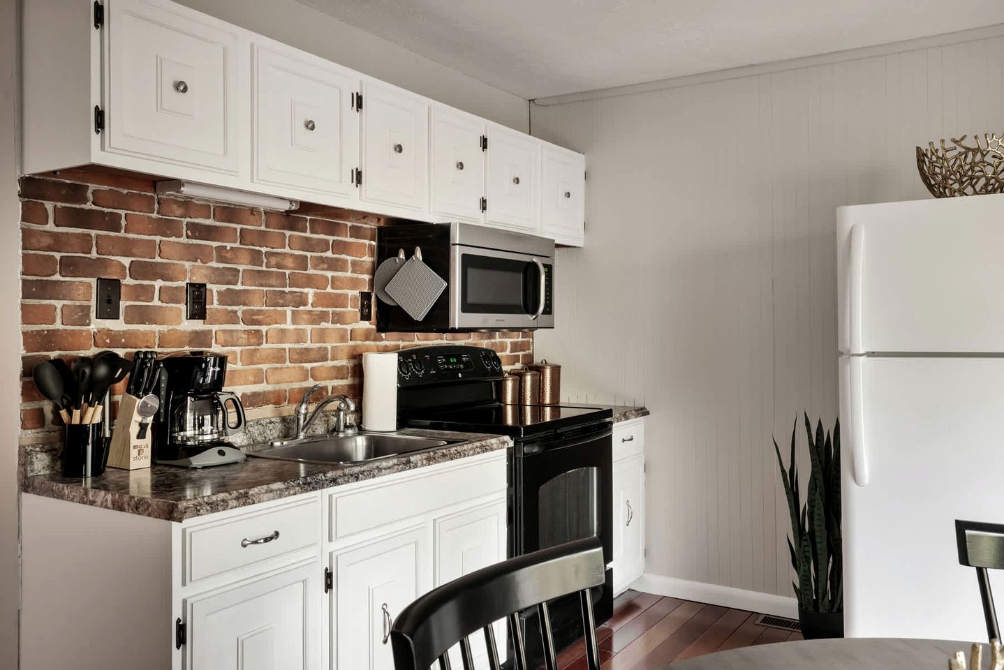 Enchanted Mountain Cabin Retreat with Woodland Serenity near Sleepy Creek Lake West Virginia