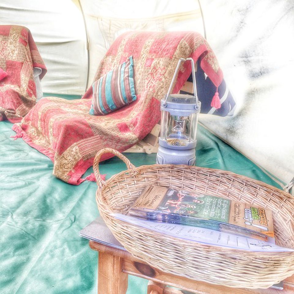 Off-The-Grid Tent For Families with Fire Pit in Goathurst, England