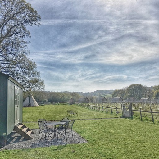 Huts (Goathurst, England, United Kingdom)
