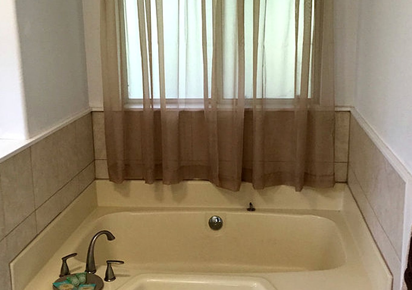 Modern Cabin Rental near Sequoia National Park in Badger, California