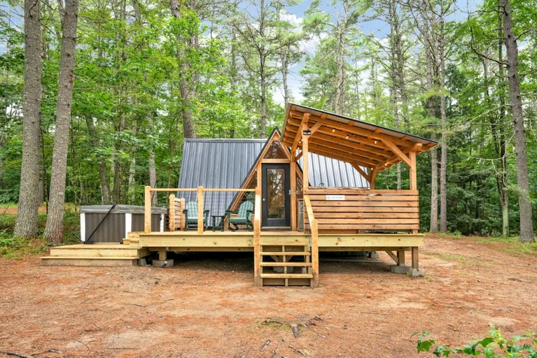A-Frames (United States of America, Oxford, Maine)