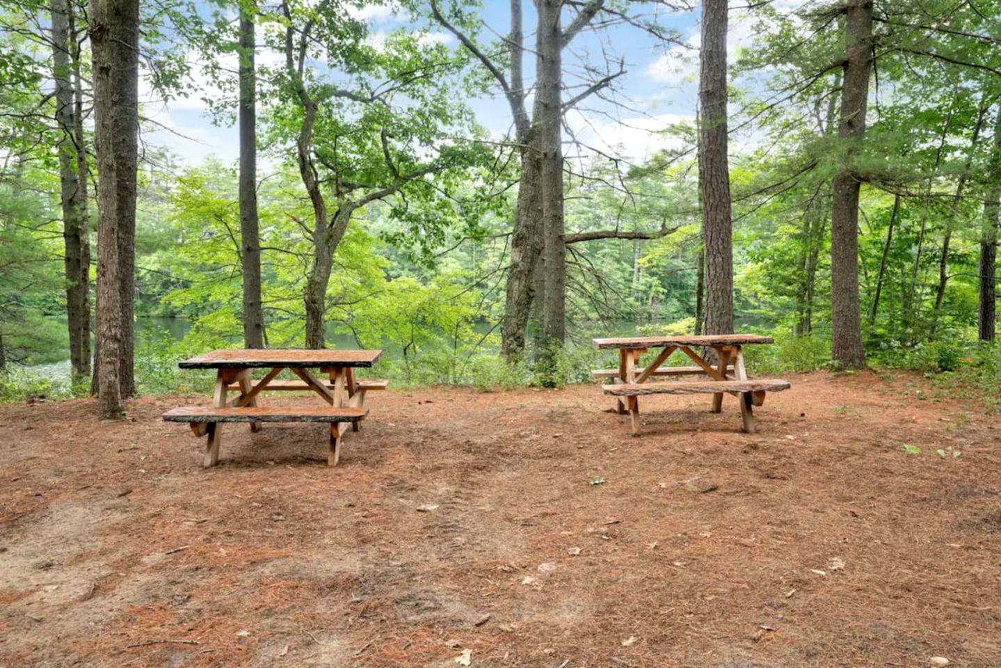 Serene A-Frame with Hot Tub Perfect for Couples in Oxford, Maine
