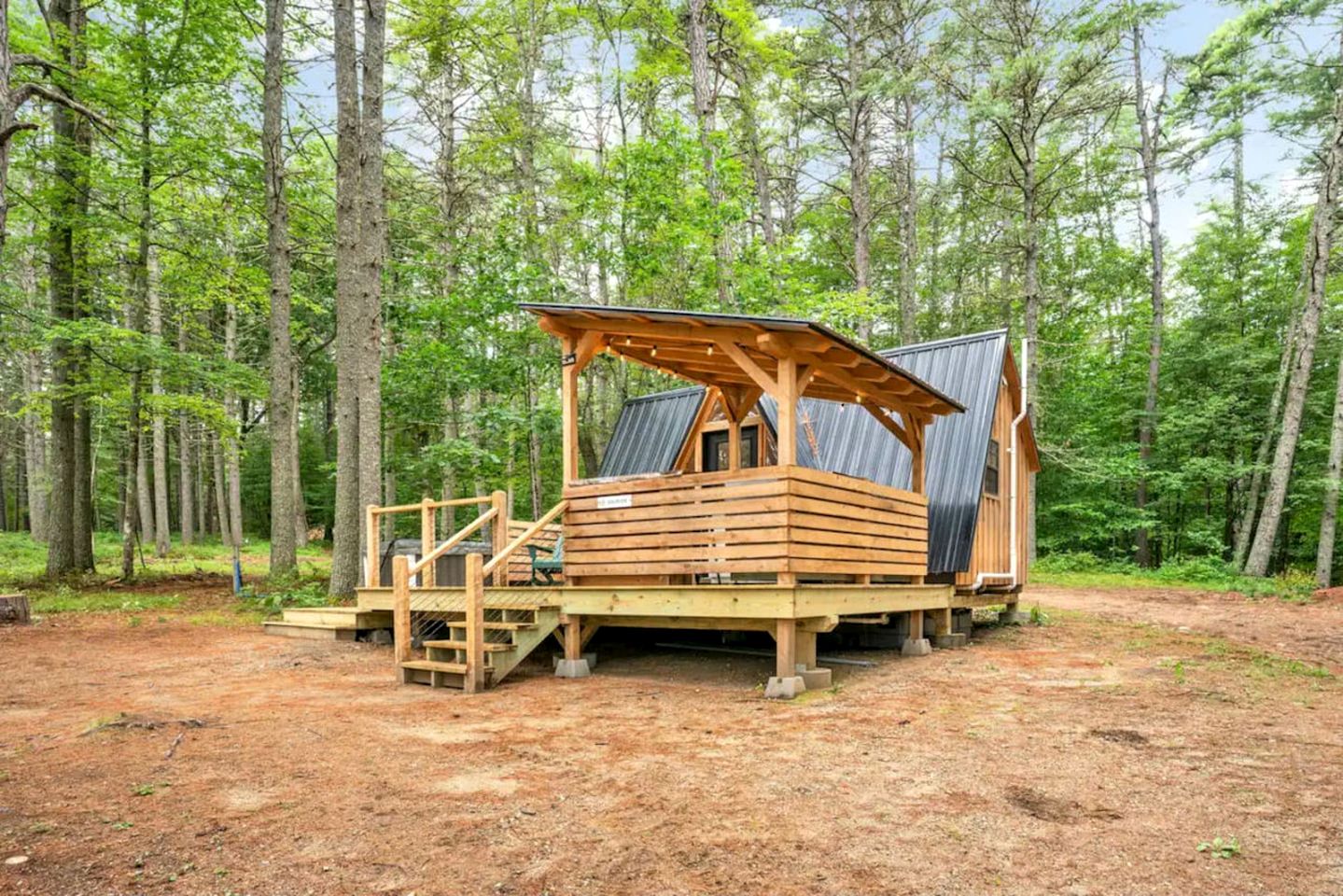 Serene A-Frame with Hot Tub Perfect for Couples in Oxford, Maine
