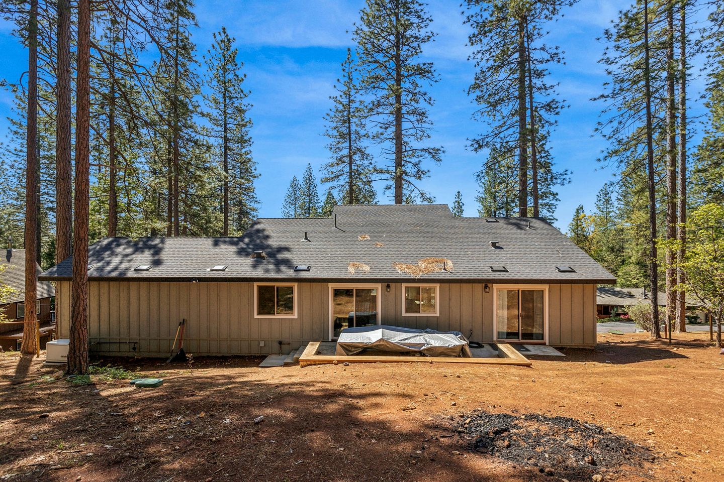 Secluded Cabin Settled in the Middle of the Forest in Arnold, California