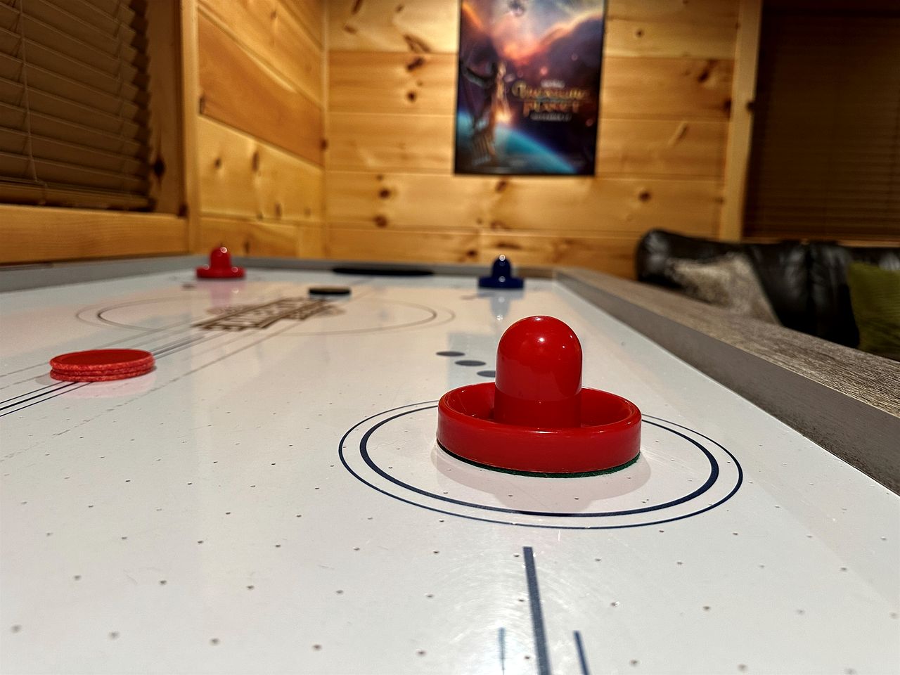 Serene Cabin with Hot-tub and Fire Pit in Pigeon Forge, Tennessee