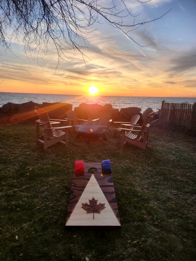 Cottages (Canada, Leamington, Ontario)