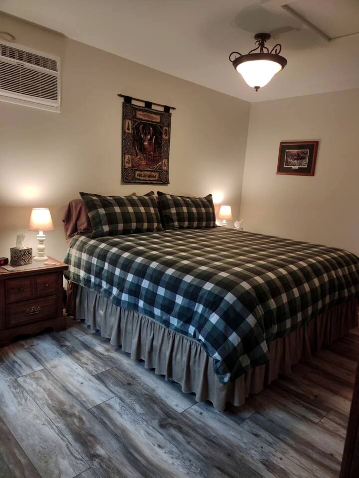 Serene Country Cabin in the Heart of Vermont near the Green Mountains, Perfect for a Weekend in Nature