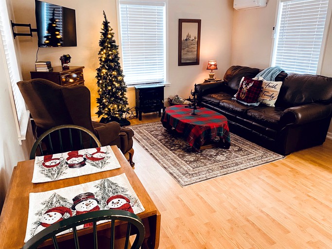 Cabins (United States of America, Mentone, Alabama)