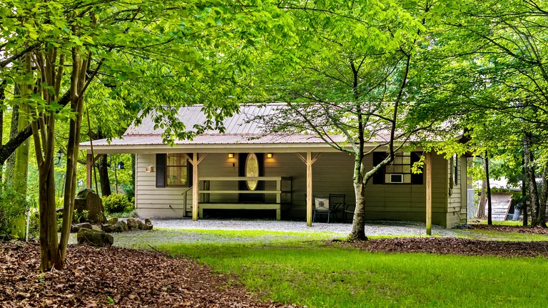 Cabins (United States of America, Mentone, Alabama)