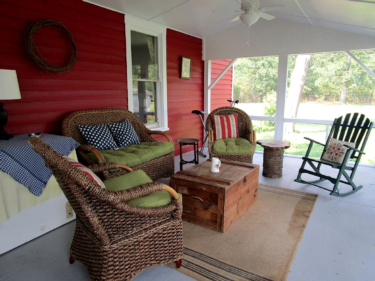 Serene Countryside Cottage Rental with Screened Porch near Charlottesville, Virginia