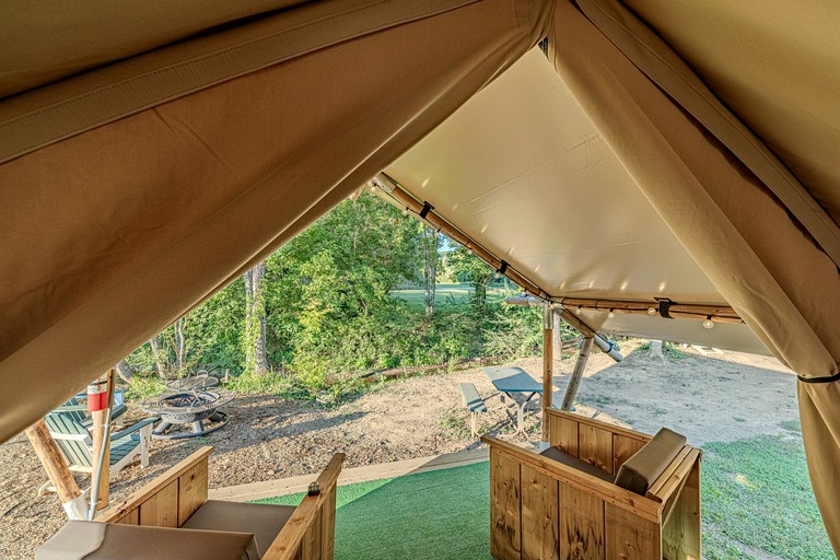 Safari Tents (United States of America, Newport, Tennessee)