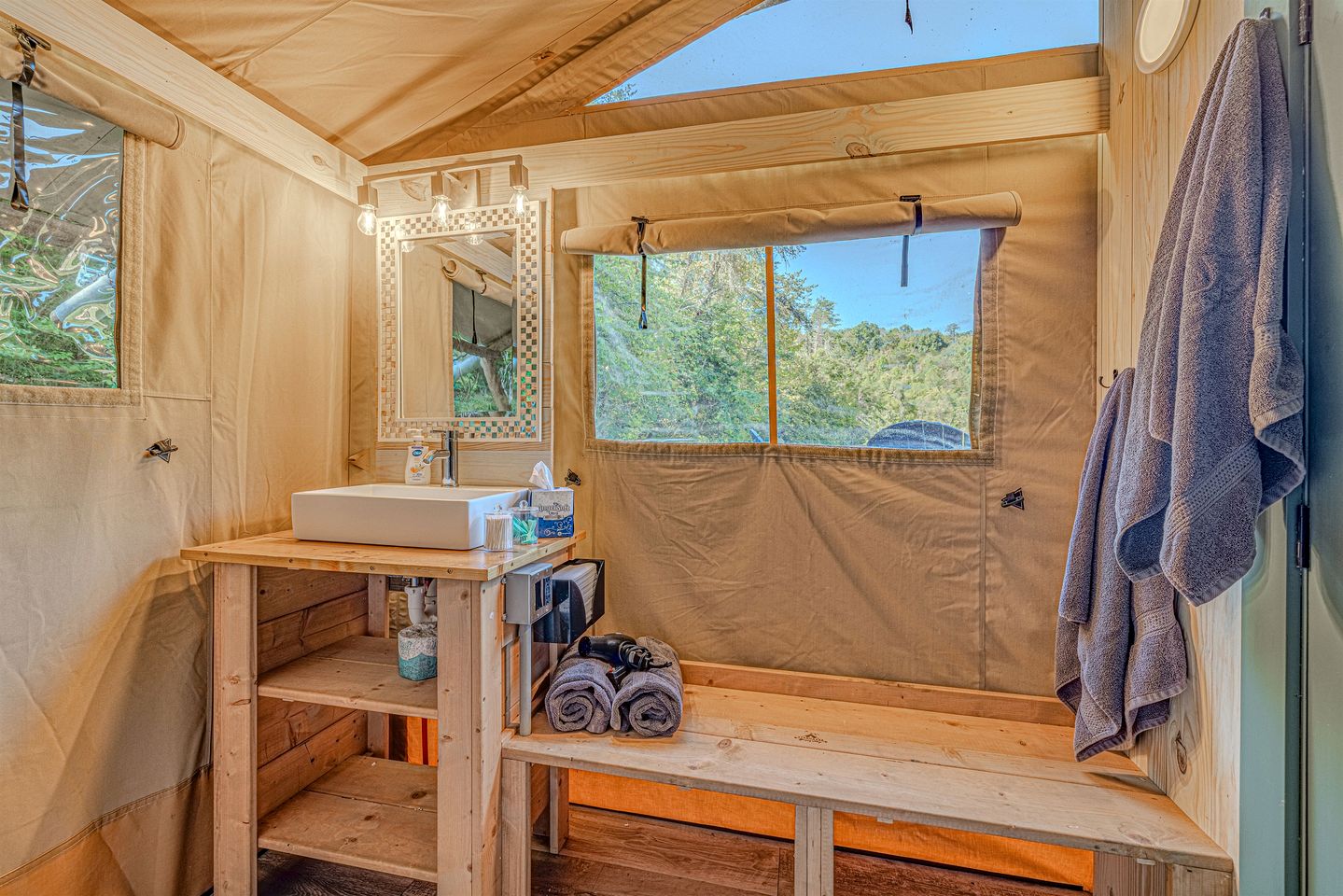 Serene Creekside Safari Tent Retreat near Smoky Mountain in Tennessee