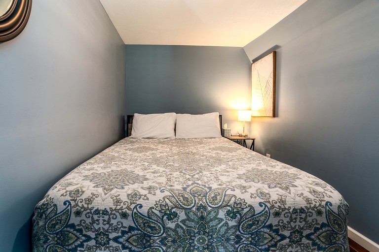 Cabins (United States of America, Creal Spring, Illinois)