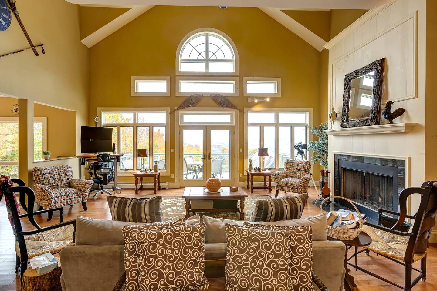 Serene Mountainside Retreat with Panoramic Views & Game Room in Bovina, New York