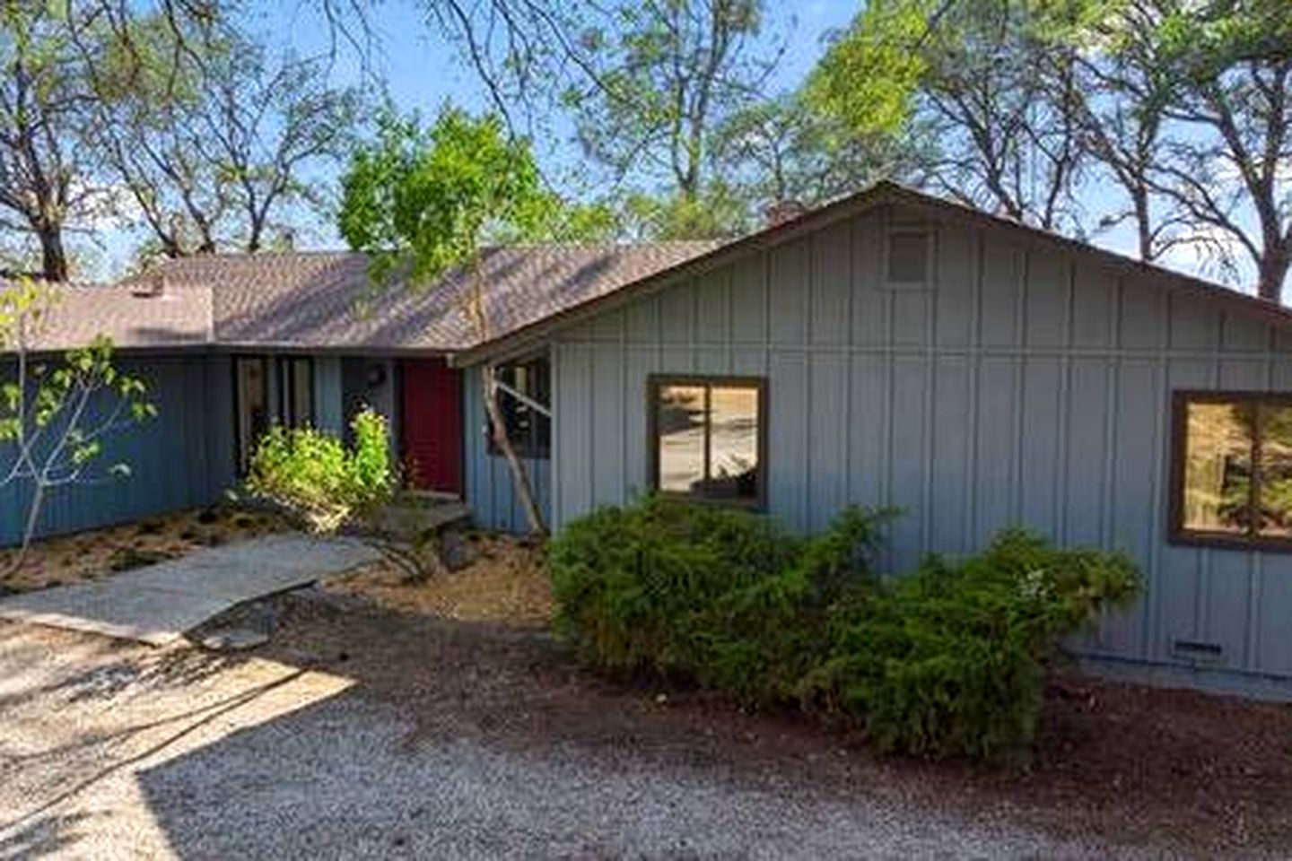 Your Perfect Getaway in Rough and Ready, CA