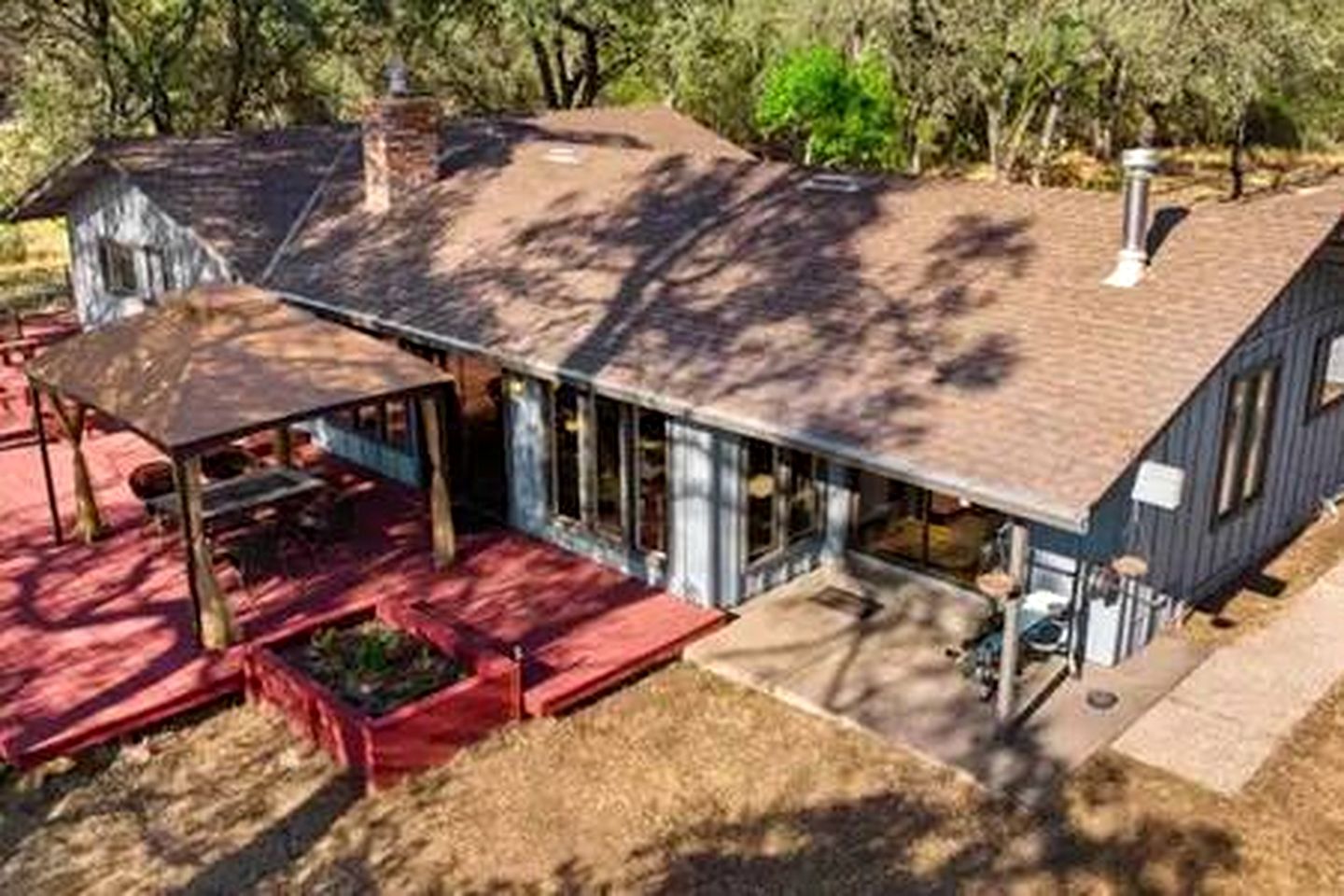 Your Perfect Getaway in Rough and Ready, CA