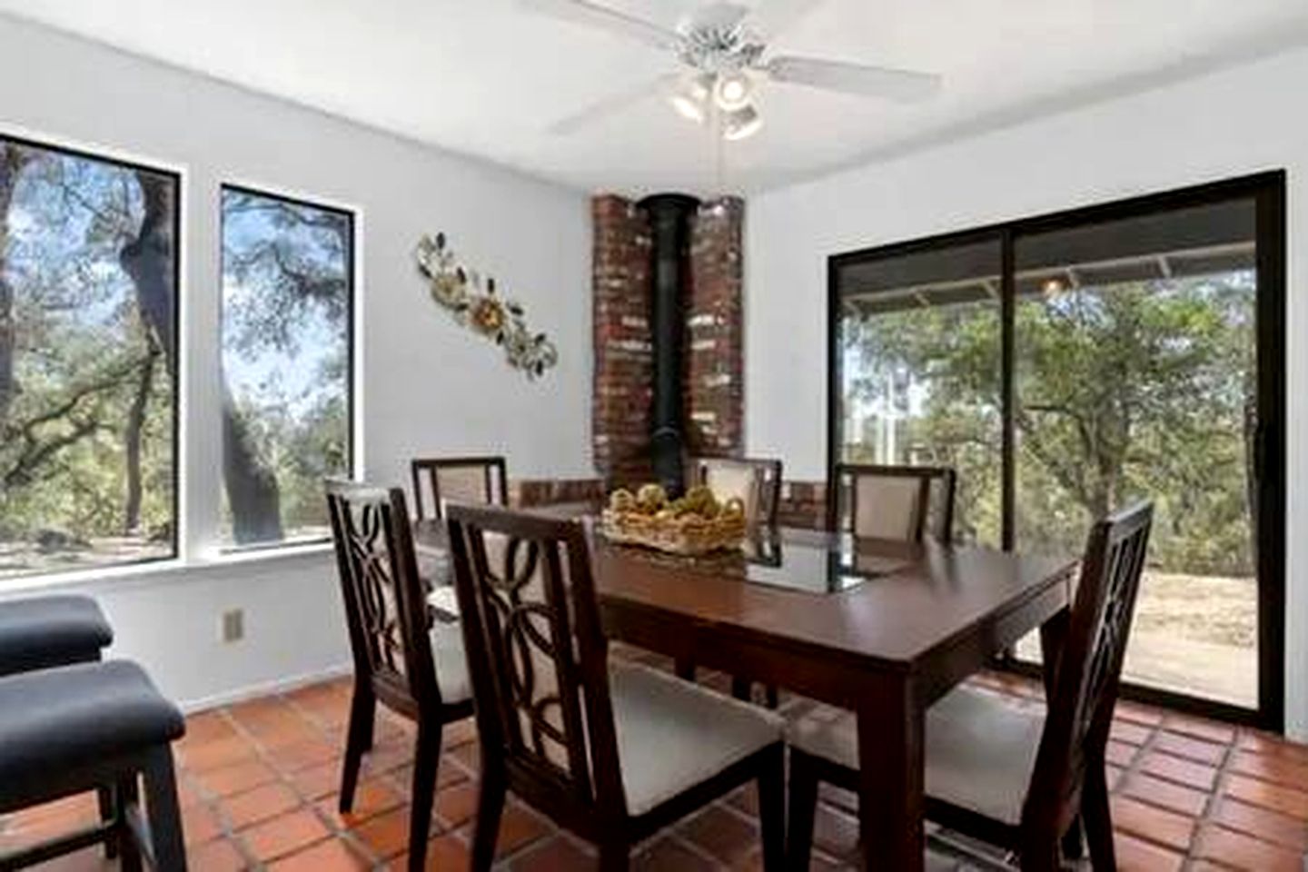 Your Perfect Getaway in Rough and Ready, CA