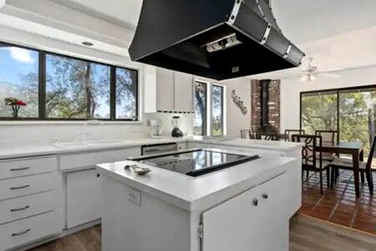 Vacation Rentals (United States of America, Rough and Ready, California)