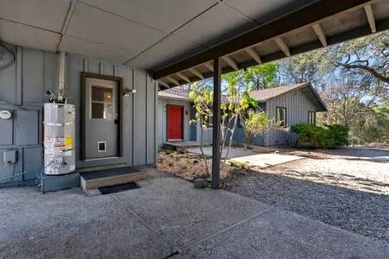 Vacation Rentals (United States of America, Rough and Ready, California)