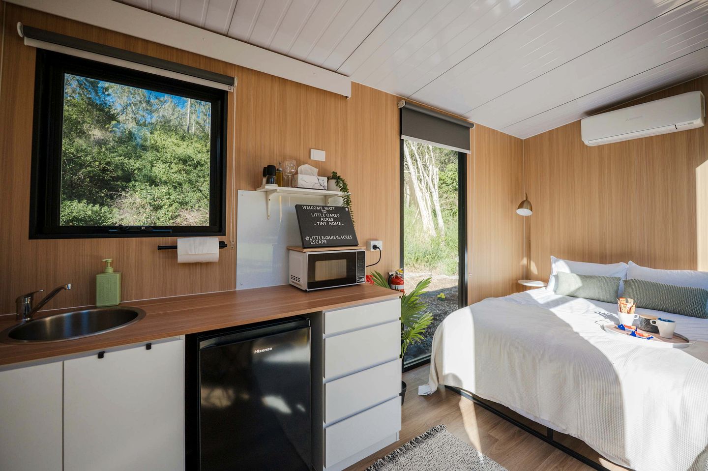 Serene Tiny Home Farm Stay with Creek Views near Toowoomba, Withcott QLD