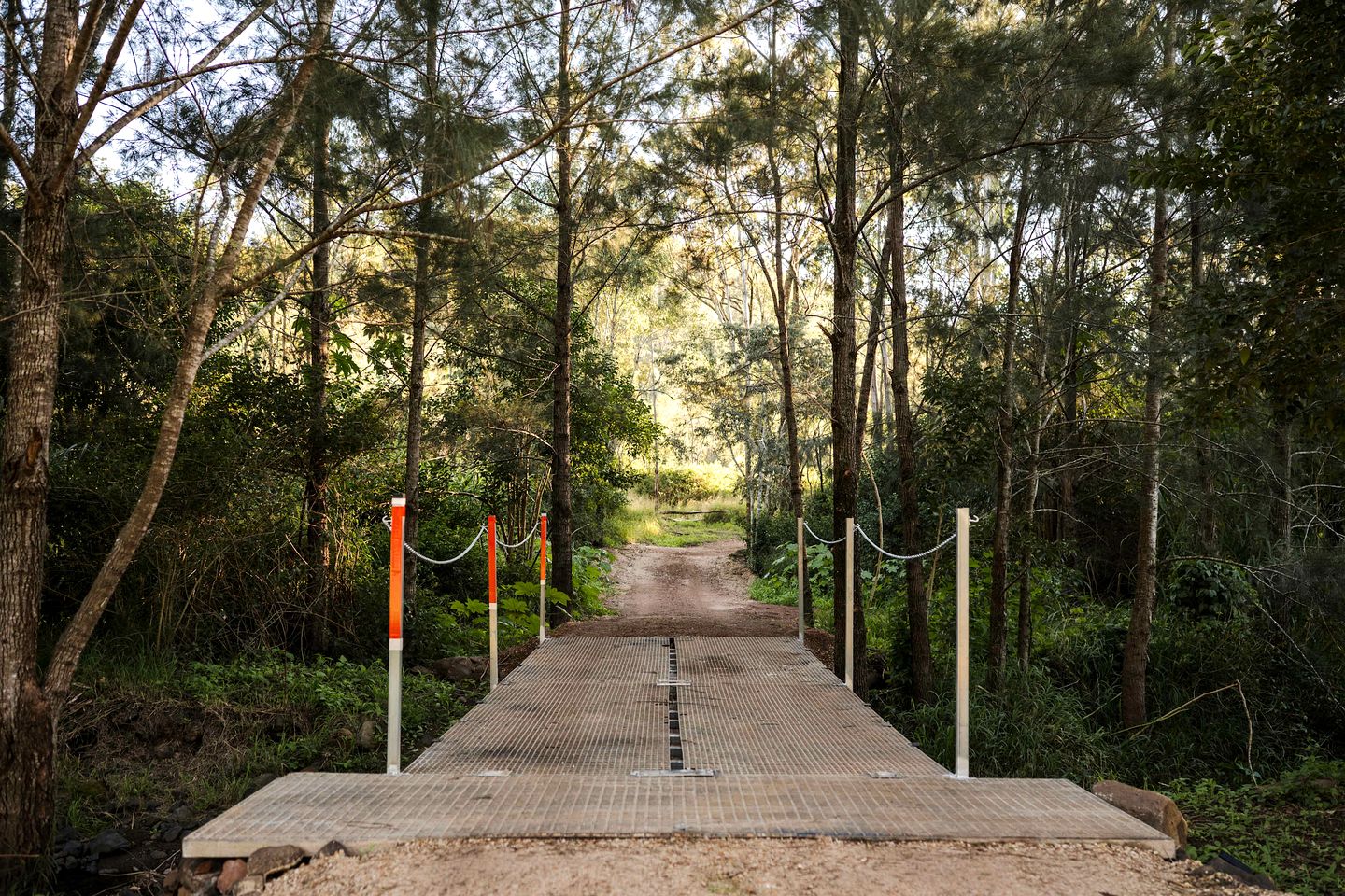 Serene Tiny Home Farm Stay with Creek Views near Toowoomba, Withcott QLD