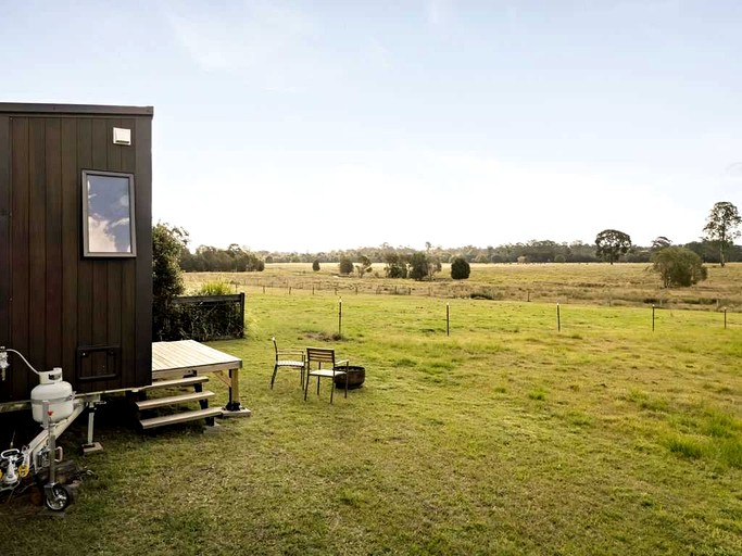 Tiny Houses (Australia, Traveston, Queensland)