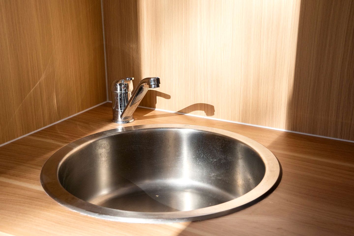 Serene Tiny Home Retreat with Wildlife Farm Stay Near Hervey Bay, Queensland