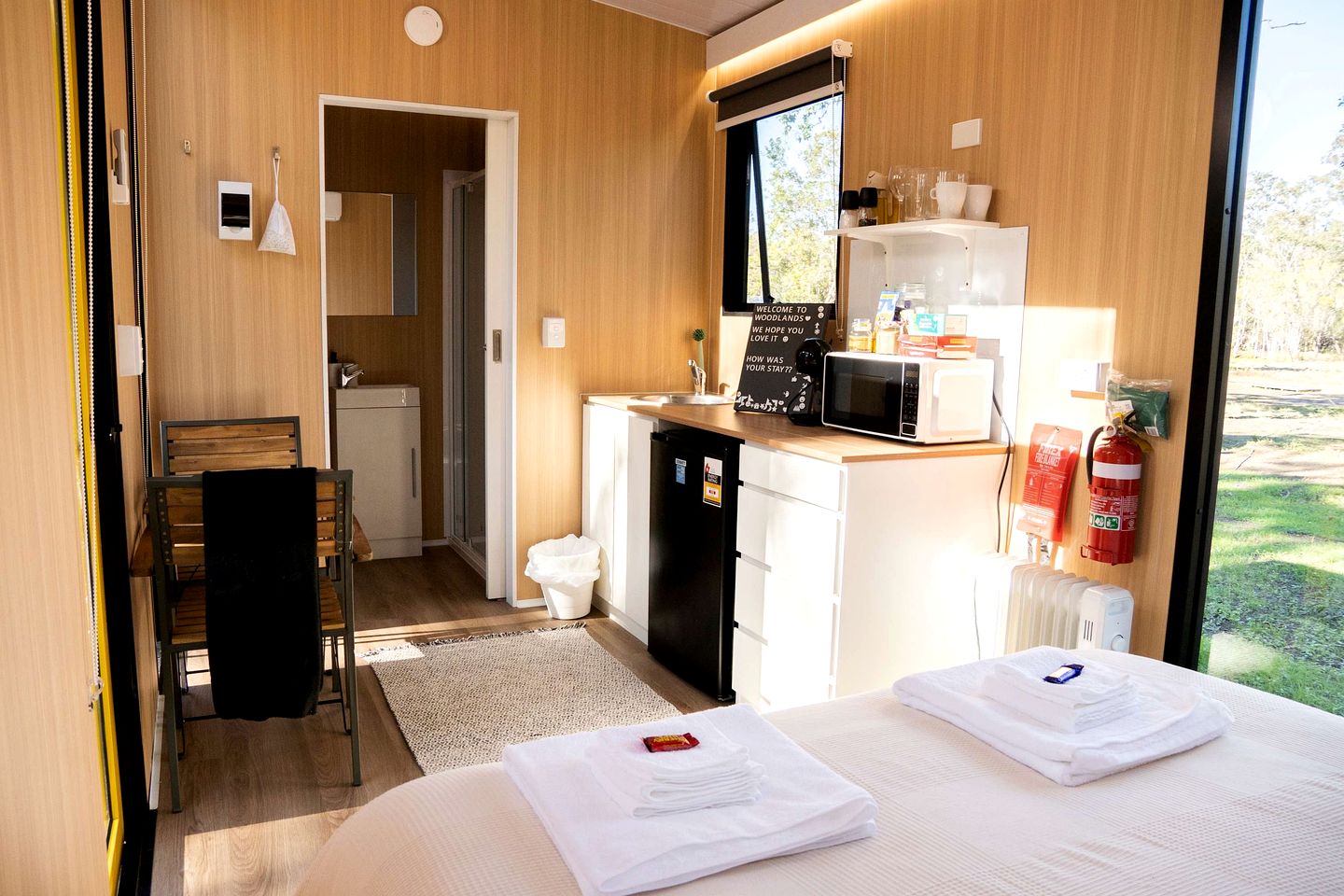 Serene Tiny Home Retreat with Wildlife Farm Stay Near Hervey Bay, Queensland
