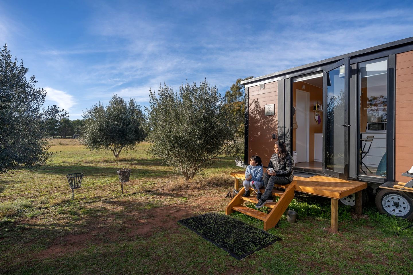 Serene Tiny House with Amazing Countryside Landscapes in New South Wales