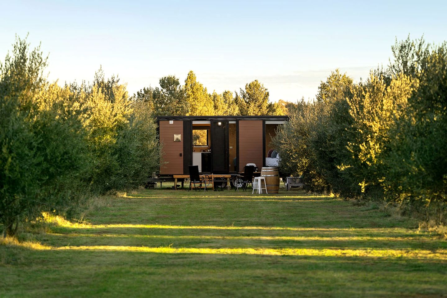 Serene Tiny House with Amazing Countryside Landscapes in New South Wales