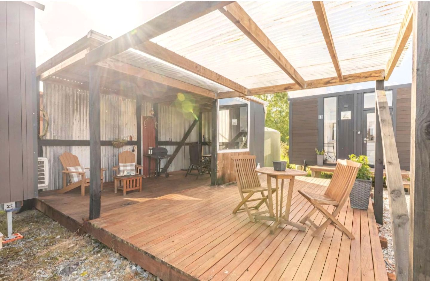 Serene Tiny House with Barbecue and Fire Pit in Hokitika, South Island
