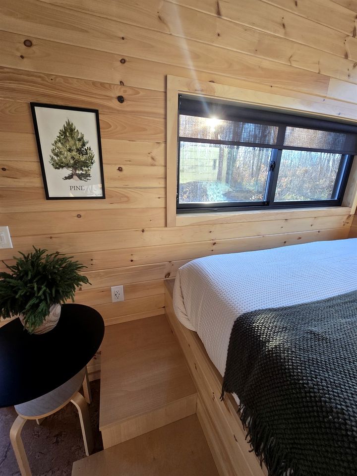 Serene Tiny House Nestled in the Woods in Quakertown for a Romantic Glamping Getaway in Pennsylvania