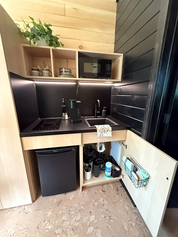 Serene Tiny House Nestled in the Woods in Quakertown for a Romantic Glamping Getaway in Pennsylvania