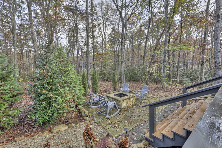 Cabins (United States of America, Tracy City, Tennessee)