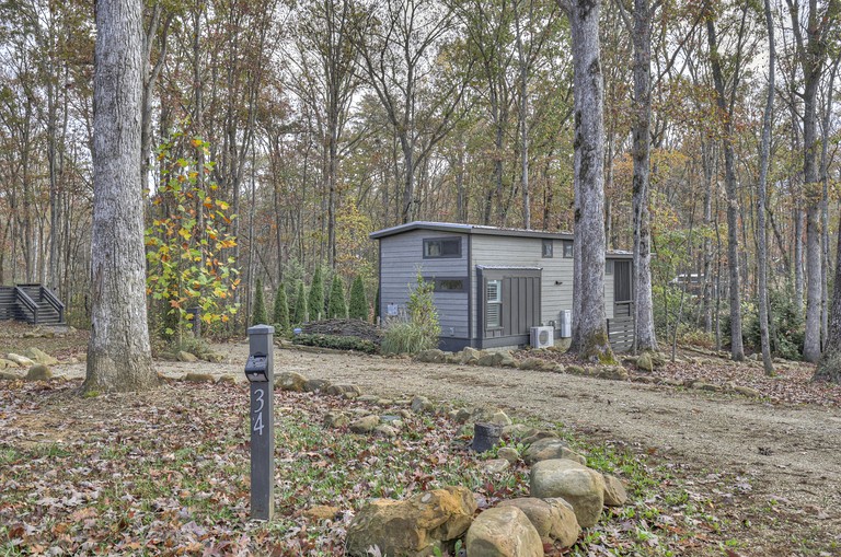 Cabins (United States of America, Tracy City, Tennessee)
