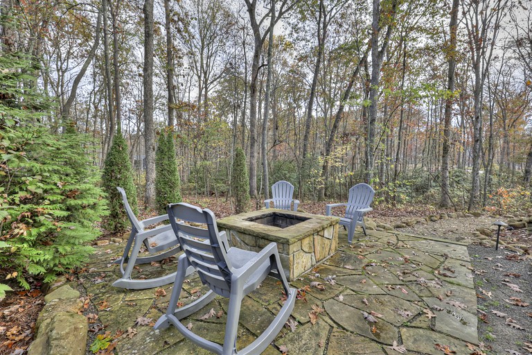 Cabins (United States of America, Tracy City, Tennessee)