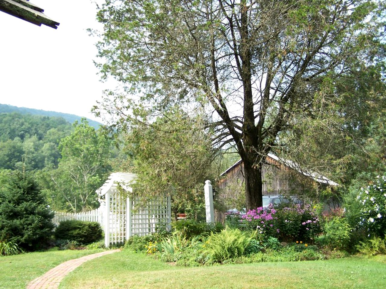 Romantic Rental in Stunning Bed and Breakfast near Williamsport, Pennsylvania