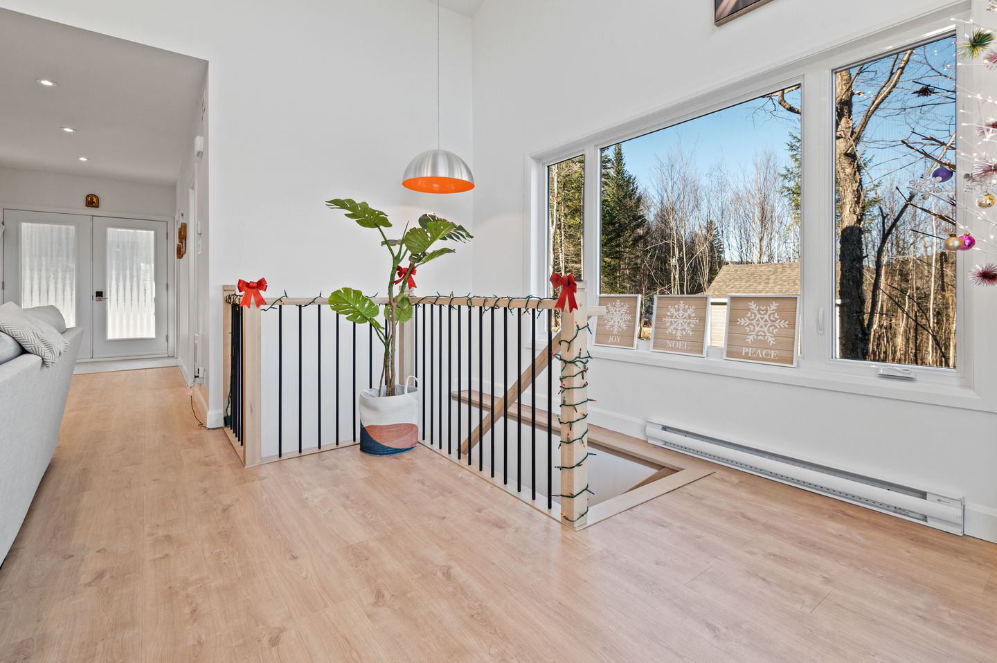 Hot Tub Paradise: Reconnect with Nature at this Rental in Saint Come, Quebec
