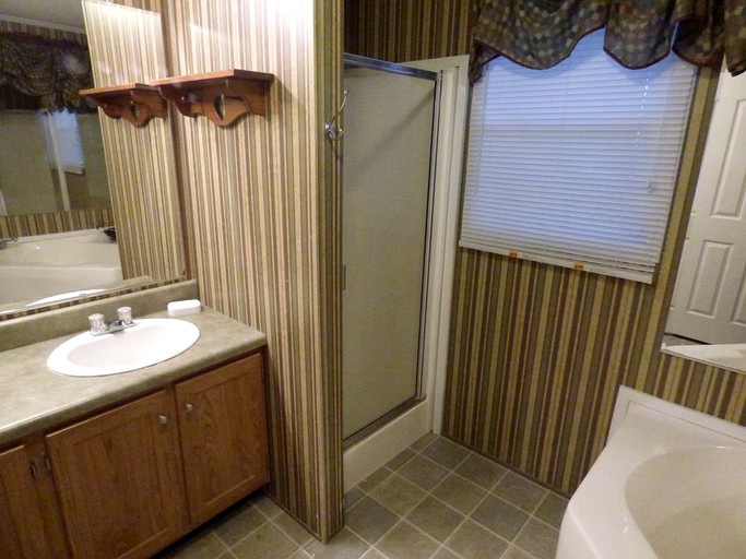 Cabins (Crawford, Mississippi, United States)