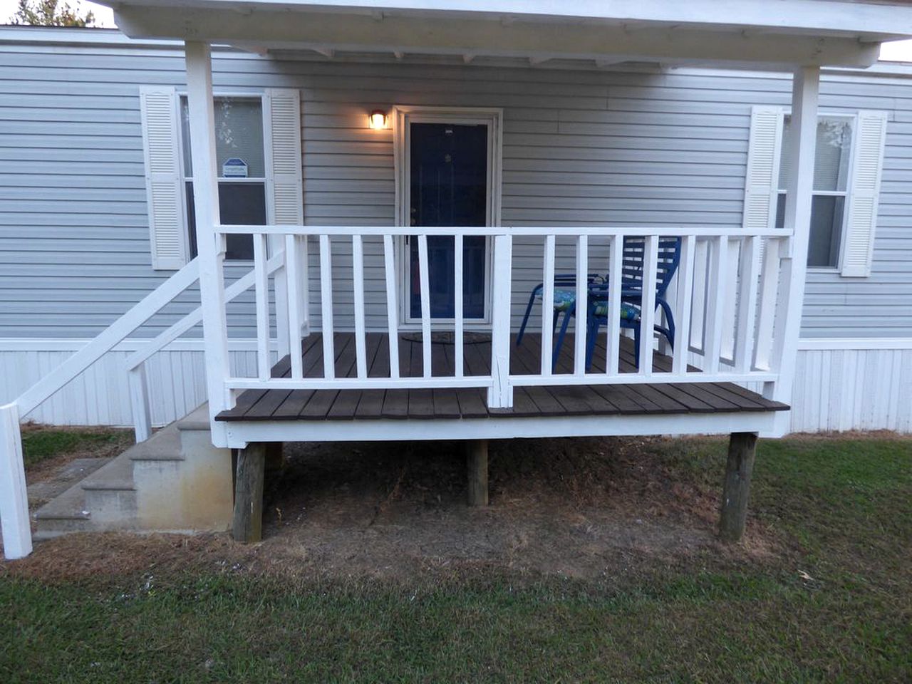 Cabins (Crawford, Mississippi, United States)