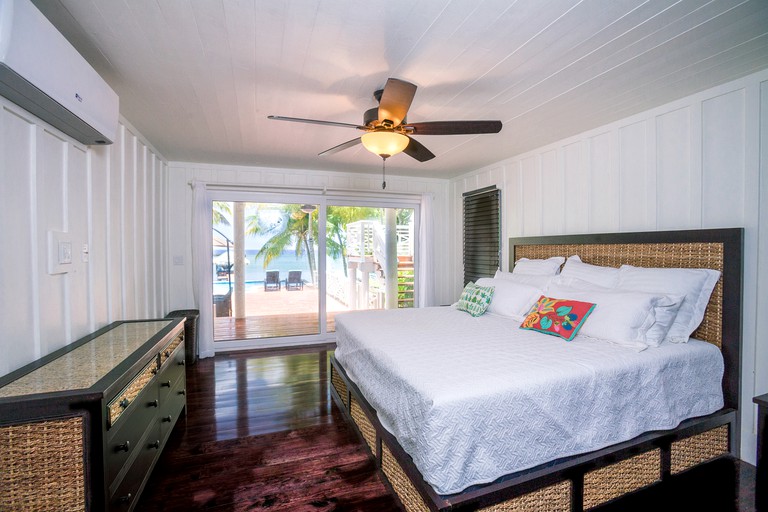 Beach Houses (Roatan, Islas de la Bahía, Honduras)