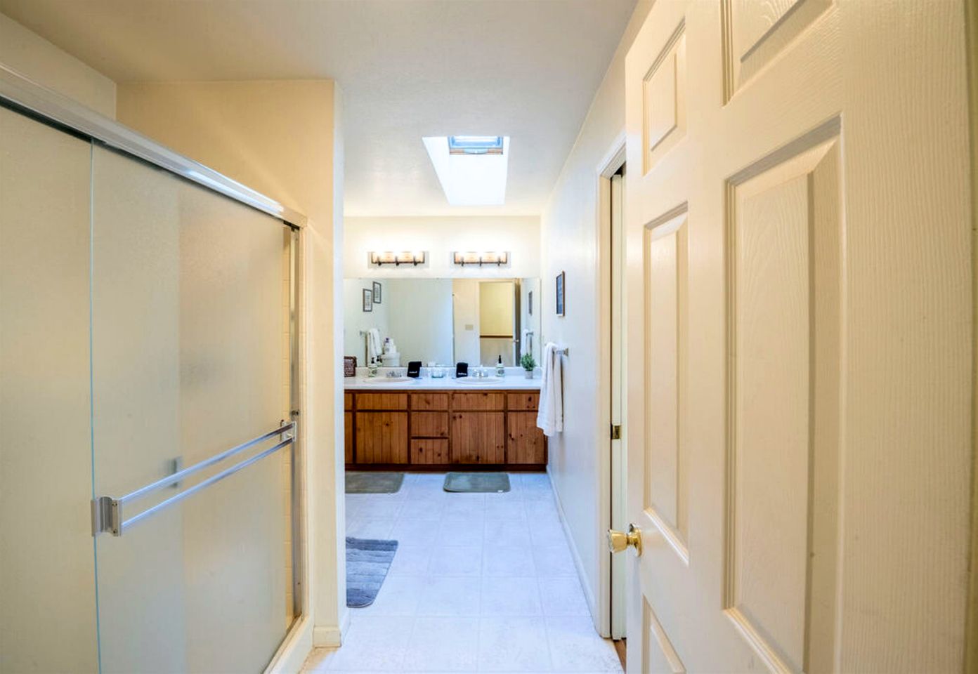 Enjoyable Cabin with Fireplace and Foosball in Twain Harte, California