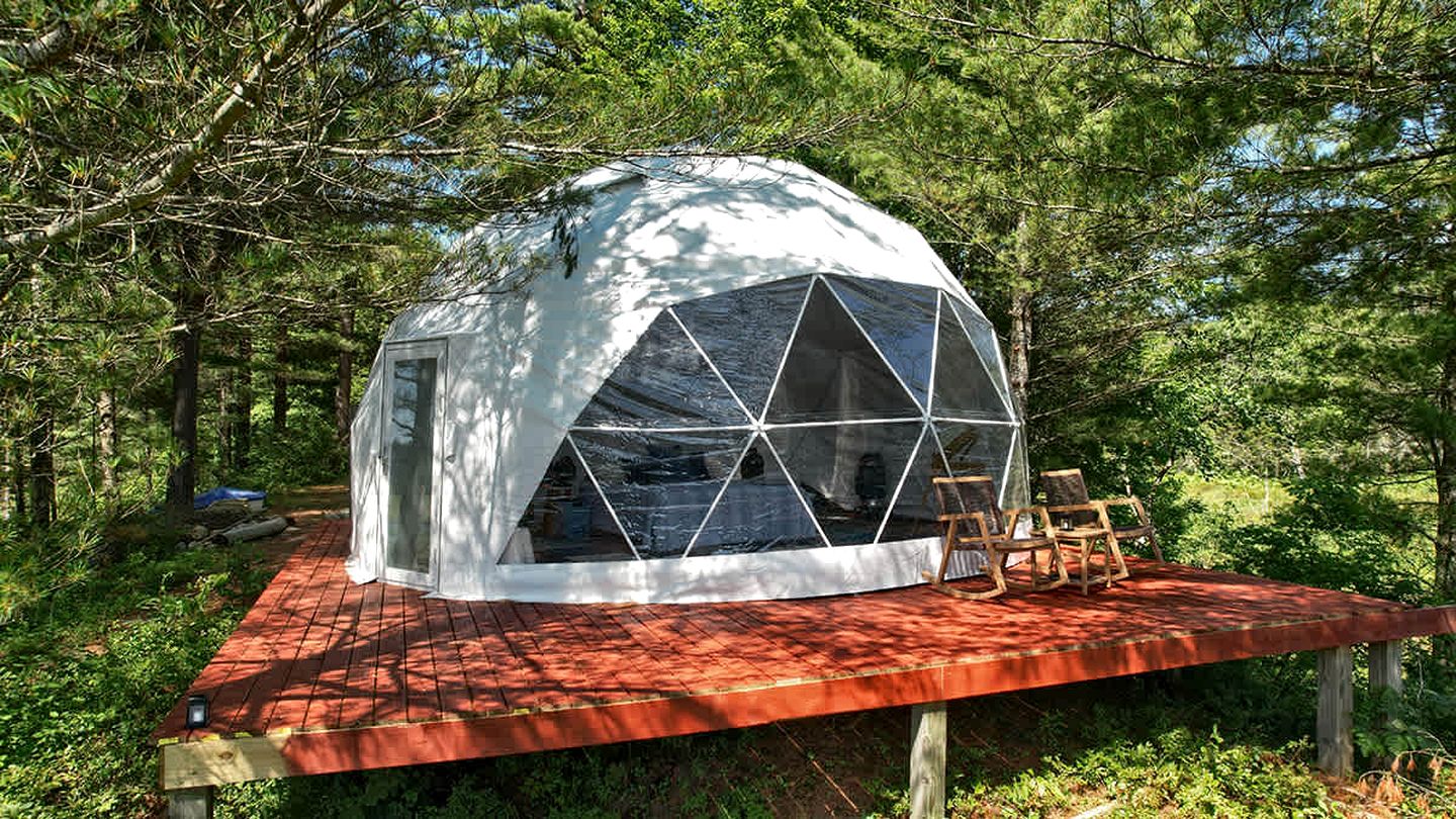 Secluded Luxury Dome with Private Pond & Kayaks near Tug Hill Vineyards, Upstate NY