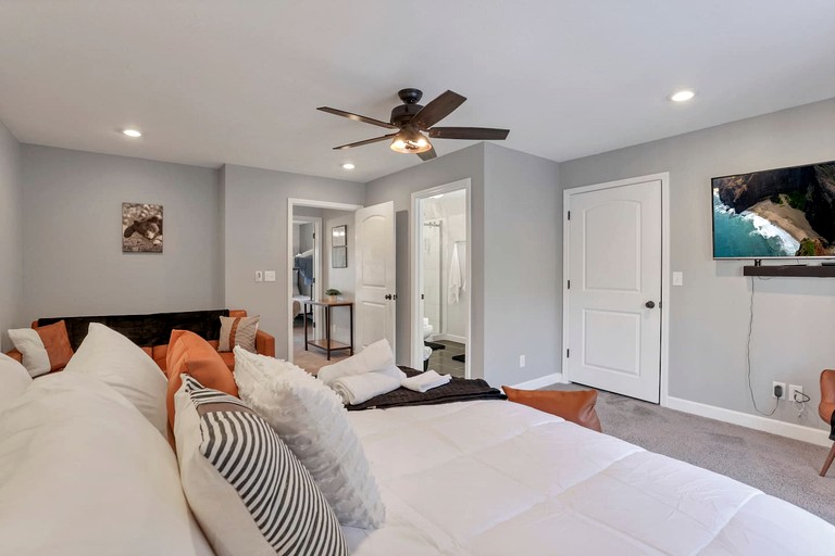 Cabins (United States of America, Sugar Grove, Ohio)